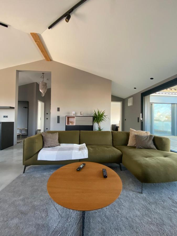 Moderne Ferienwohnung Stephanskirchen Exteriör bild